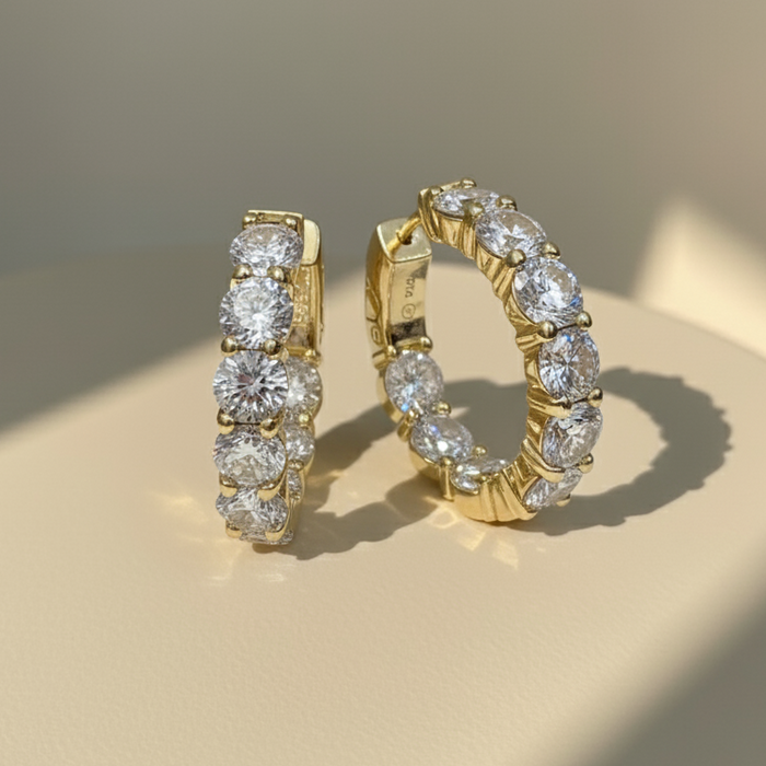Boucles d'oreilles créoles en pierres précieuses
