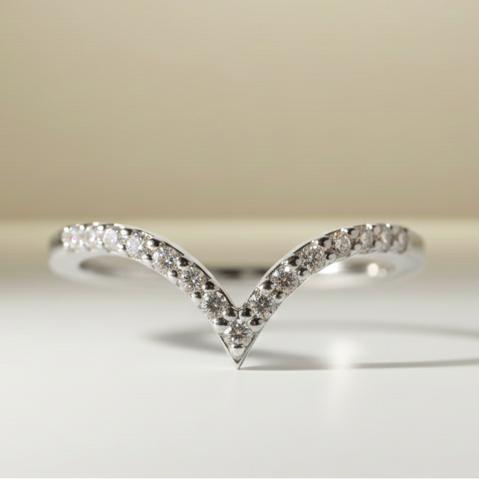 Bague chevrons en or blanc 14 carats pour femme | Diamants naturels 0,18 ct