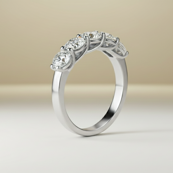 Alliance de mariage pour femme en or 14 carats | Sertie de 5 diamants totalisant 0,36 carat