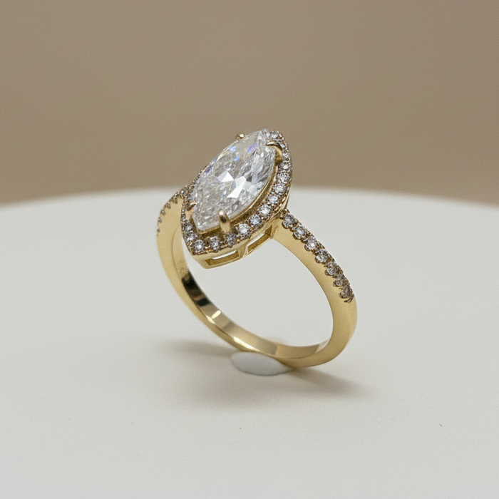 Bague Marquise Moissanite Halo