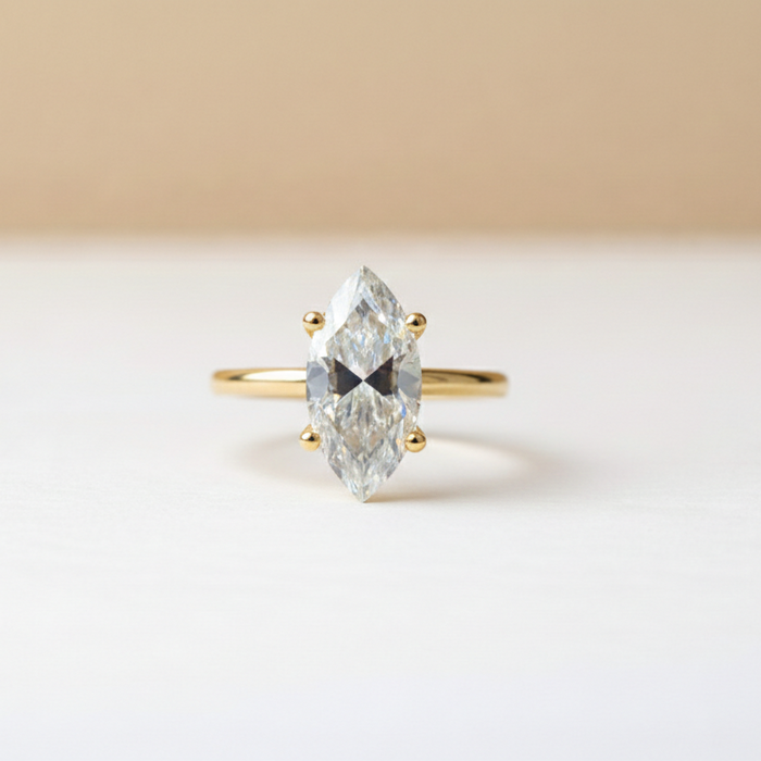 Bague de fiançailles marquise en moissanite